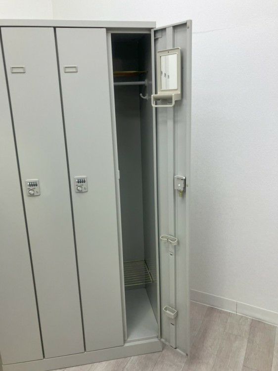 ナイキBLNシリーズ 4人用ロッカー 商品画像8