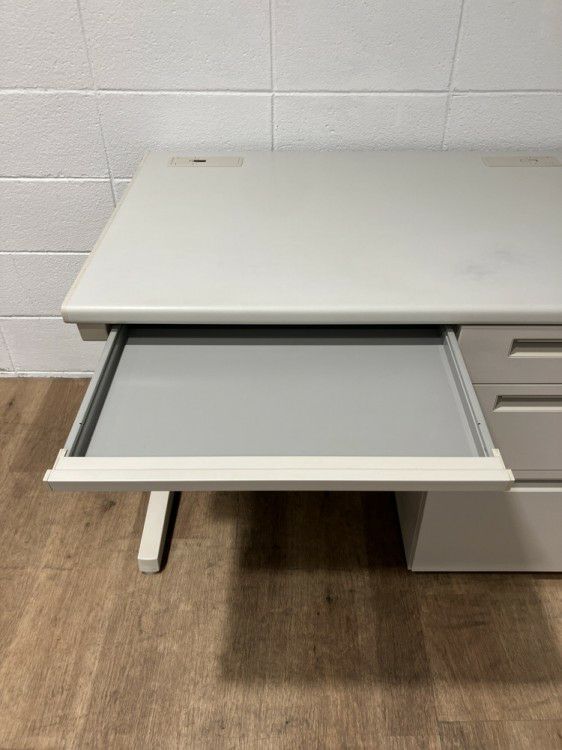 INABA/イナバVDNシリーズ 1000片袖デスク 商品画像8