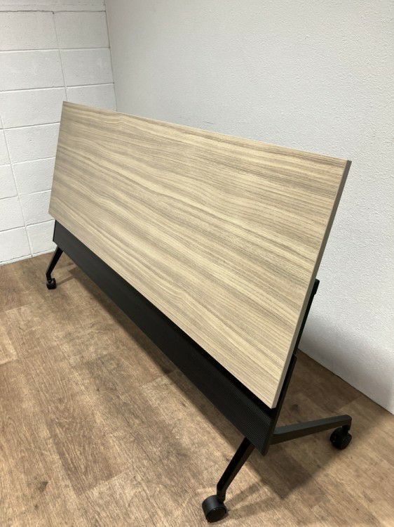 イトーキスレントシリーズ 平行スタックテーブル 商品画像8