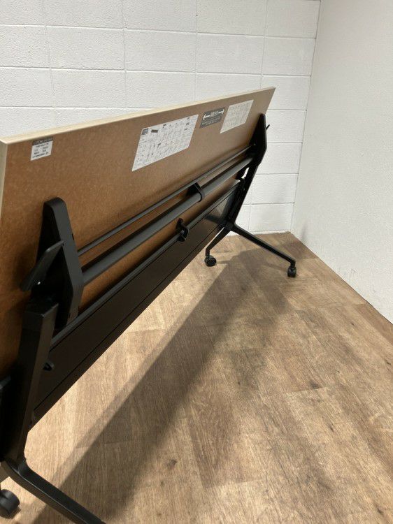 イトーキスレントシリーズ 平行スタックテーブル 商品画像9