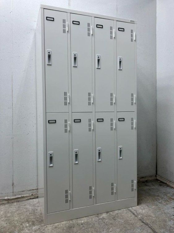 ライオンSタイプシリーズ 8人用ロッカー 商品画像1