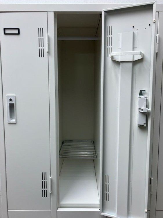 ライオンSタイプシリーズ 8人用ロッカー 商品画像3