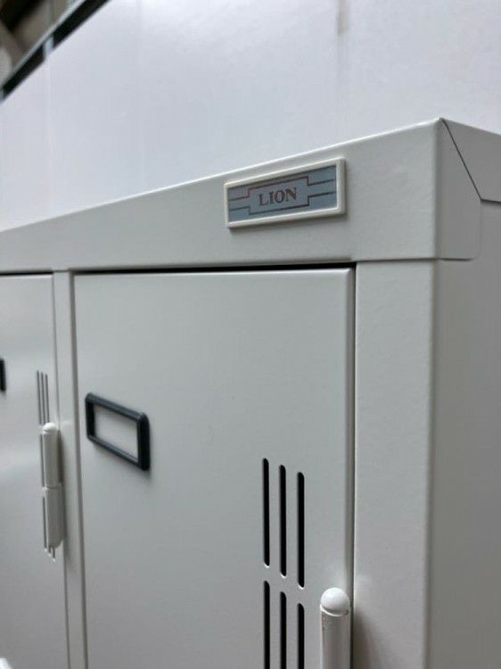 ライオンSタイプシリーズ 8人用ロッカー 商品画像4