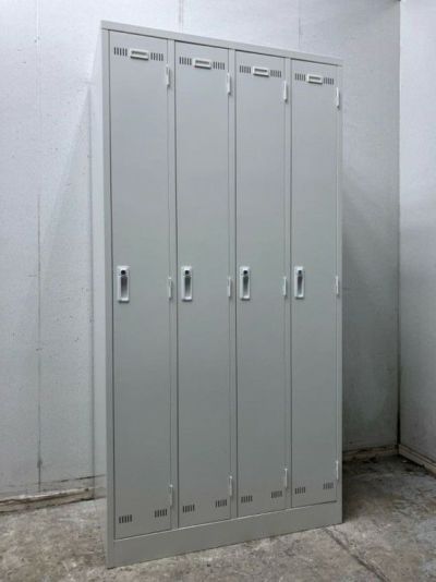 ライオン4人用ロッカー 商品画像1