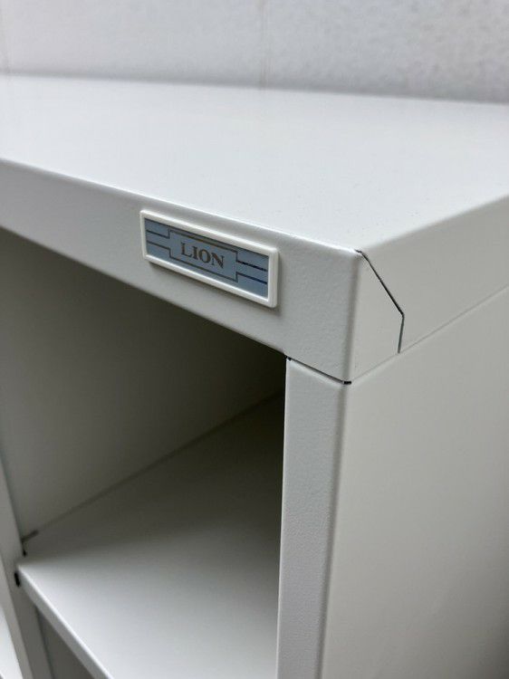 ライオン16人用シューズロッカー 商品画像3