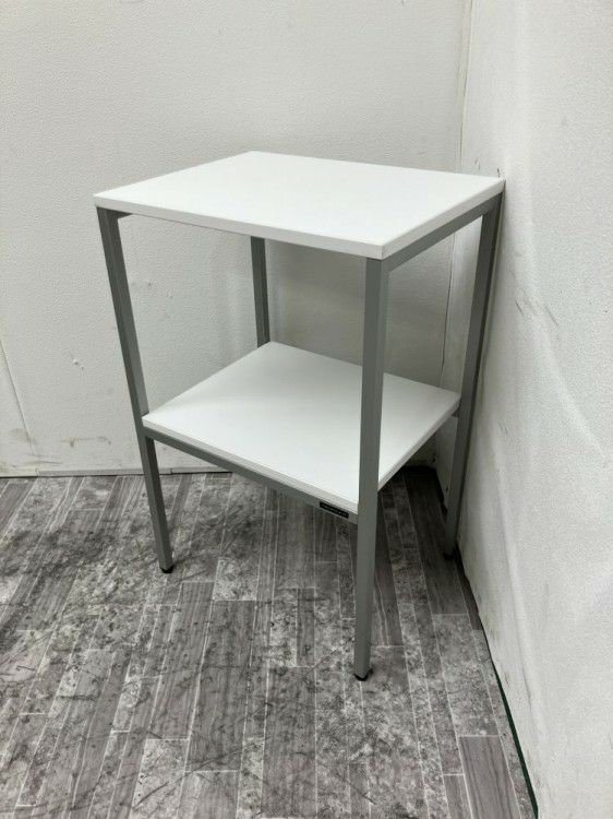 オカムラ電話台 商品画像1