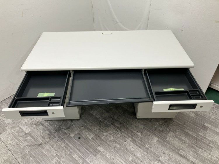 プラスフラットラインシリーズ 1400両袖デスク 商品画像4