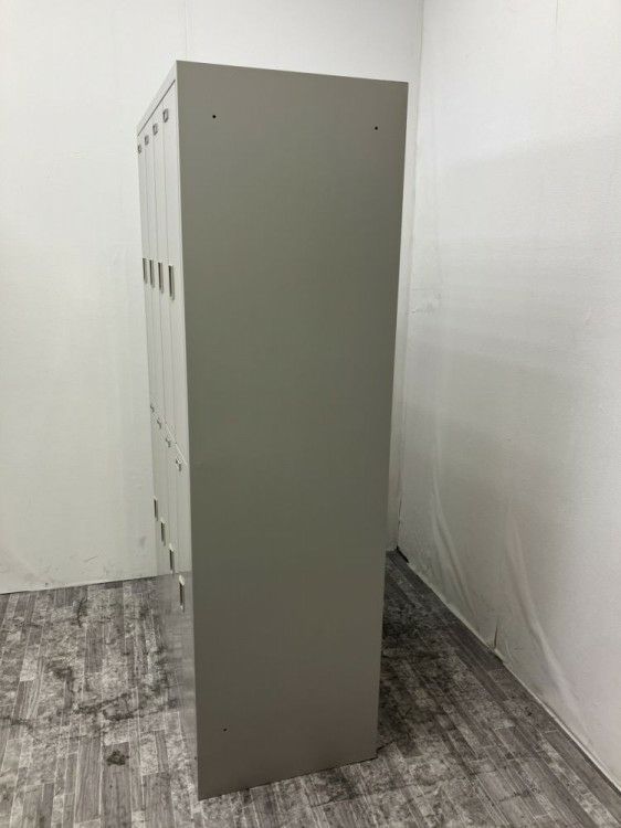 オカムラFZタイプシリーズ 8人用ロッカー 商品画像4