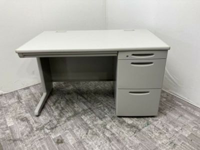オカムラSDシリーズ 1200片袖デスク 商品画像1