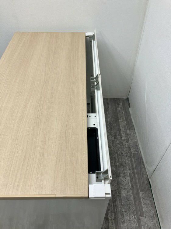 オカムラADVANCE（アドバンス）シリーズ 1200片袖デスク 商品画像7