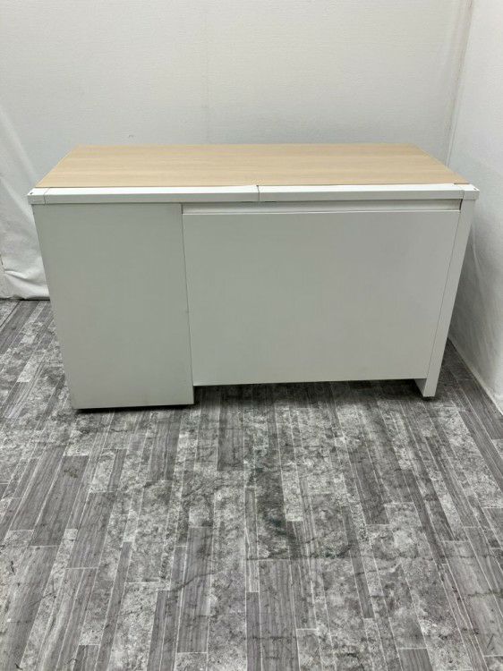 オカムラADVANCE（アドバンス）シリーズ 1200片袖デスク 商品画像8