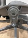 HermanMiller（ハーマンミラー）アーロンチェア 可動肘付アーロンチェア 商品画像7