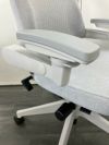 イトーキノート(nort)チェア 可動肘付ノートチェア 商品画像6