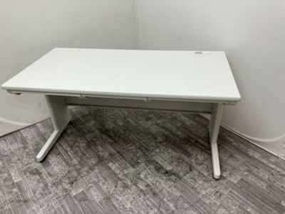 1400平デスク 商品画像1