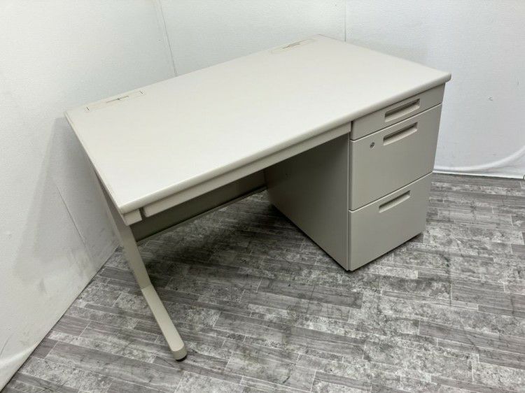 コクヨBS+シリーズ 1100片袖デスク 商品画像3