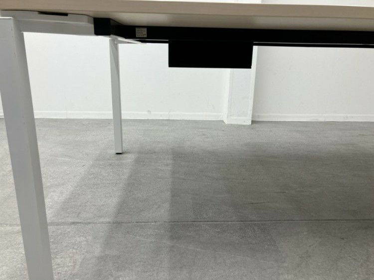 コクヨワークフィットシリーズ 2000ミーティングテーブル 商品画像9