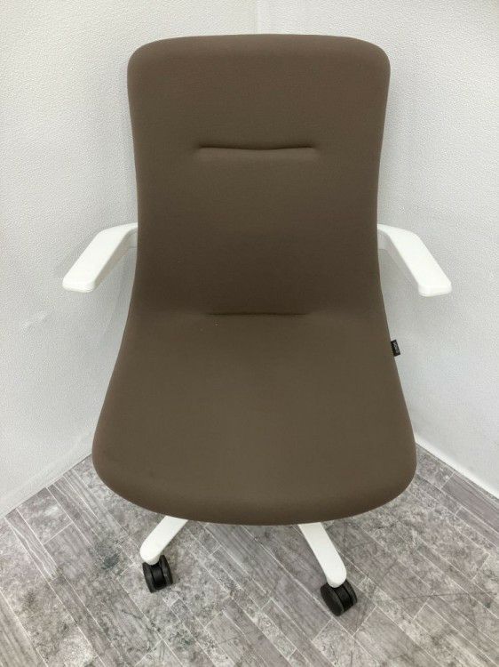 イトーキMOVU(モーブ)シリーズ 固定肘付モーブチェア 商品画像3