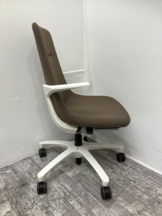 イトーキMOVU(モーブ)シリーズ 固定肘付モーブチェア 商品画像8