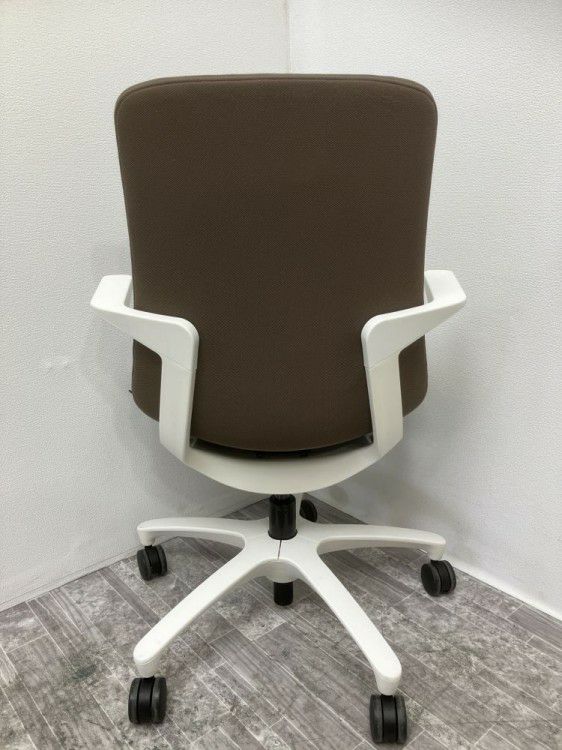 イトーキMOVU(モーブ)シリーズ 固定肘付モーブチェア 商品画像9