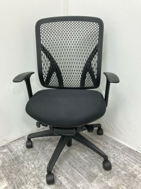 INABA/イナバyera(イエラ)チェア 肘付きイエラチェア 商品画像2