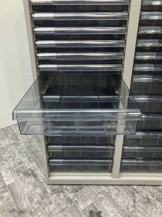 オカムラ天板付きB4クリアケース書庫	 商品画像4