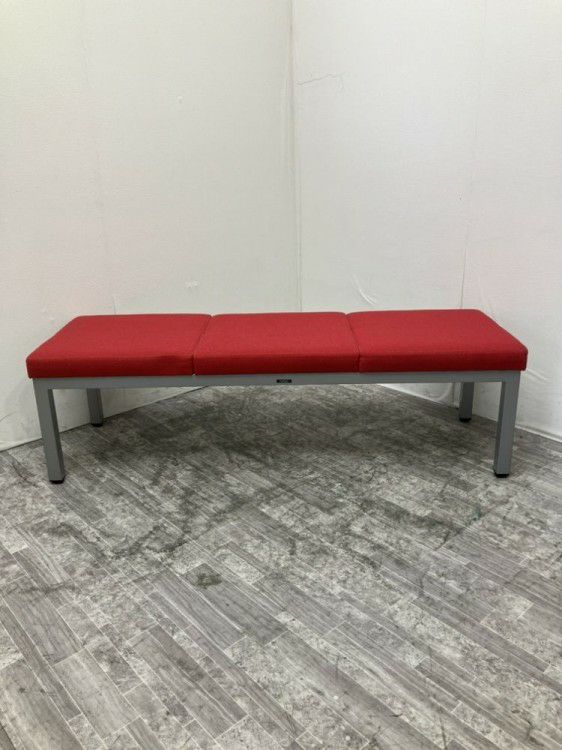 ナイキ3人掛けロビーベンチ 商品画像1