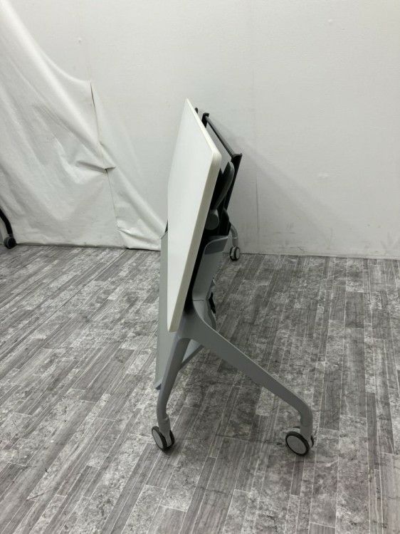 コクヨエピファイ(EPIPHY)シリーズ 1500サイドスタックテーブル 商品画像8