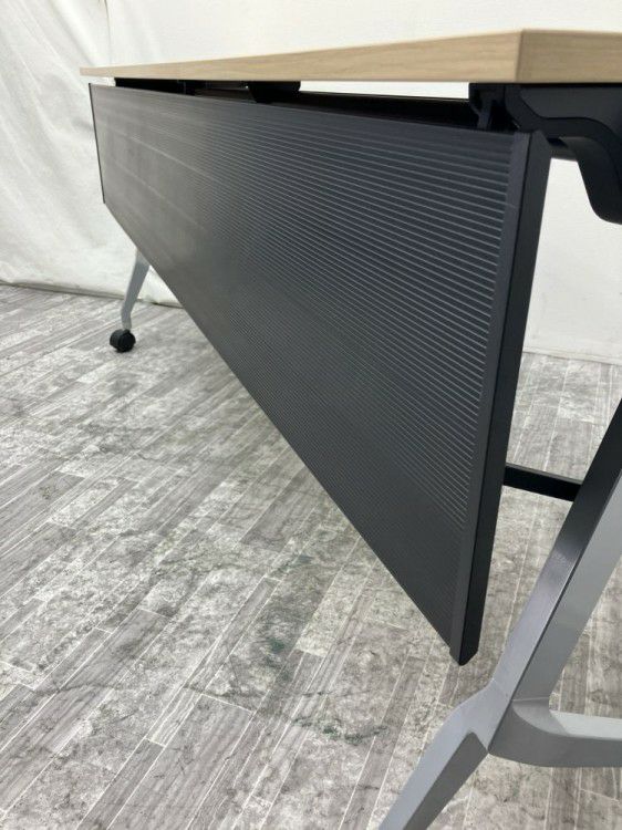 イトーキスレントシリーズ 1800サイドスタックテーブル 商品画像3