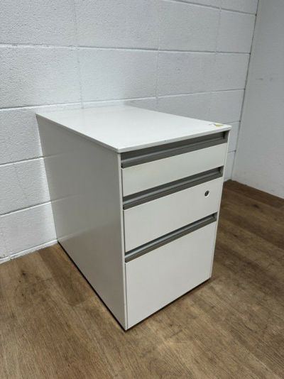 イトーキインクルードシリーズ インワゴン 商品画像1