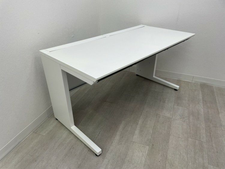 コクヨisシリーズ 1400平デスク 商品画像2