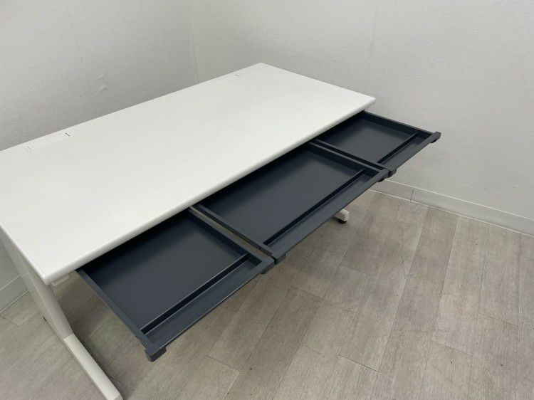 イトーキCZシリーズ 1400平デスク 商品画像7