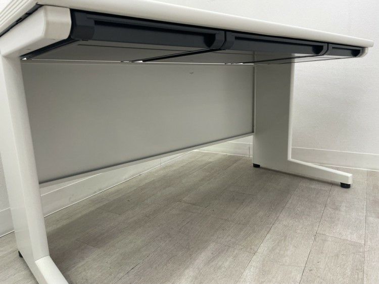 イトーキCZシリーズ 1400平デスク 商品画像8