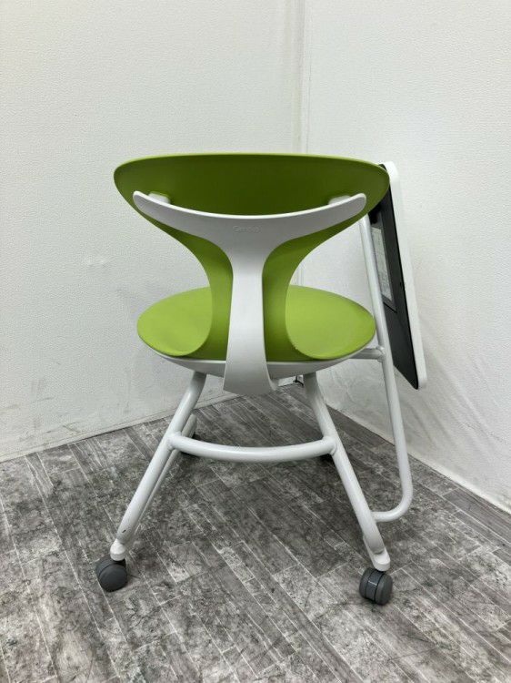 コクヨキャンパスアップシリーズ メモ台付キャンパスアップチェア 商品画像4