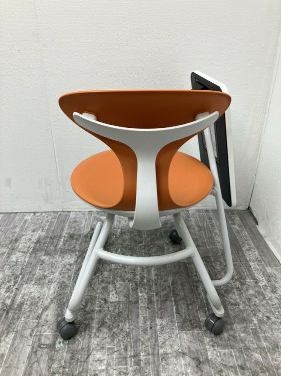 コクヨキャンパスアップシリーズ メモ台付キャンパスアップチェア 商品画像2