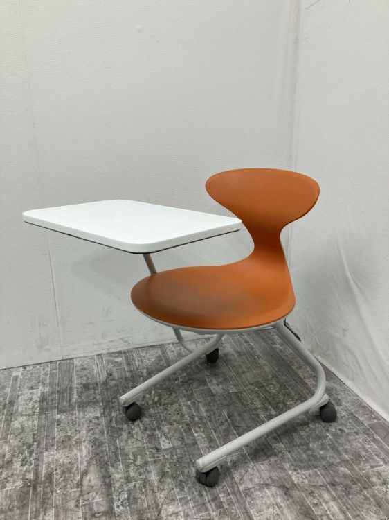 コクヨキャンパスアップシリーズ メモ台付キャンパスアップチェア 商品画像3