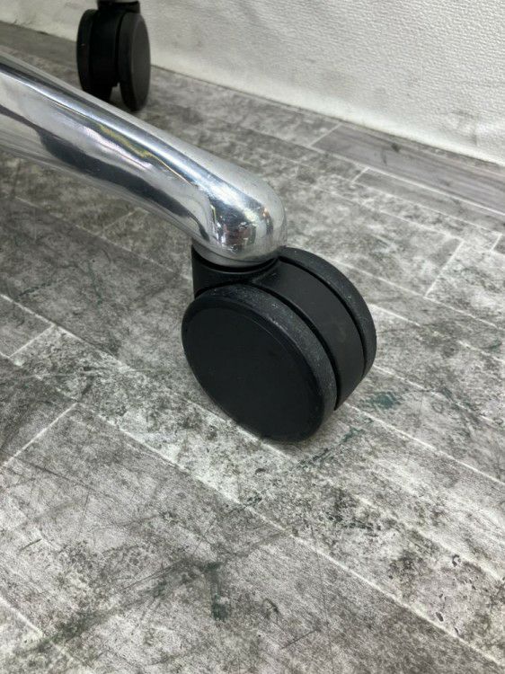 オカムラSabrina(サブリナ)シリーズ サブリナチェア 商品画像9