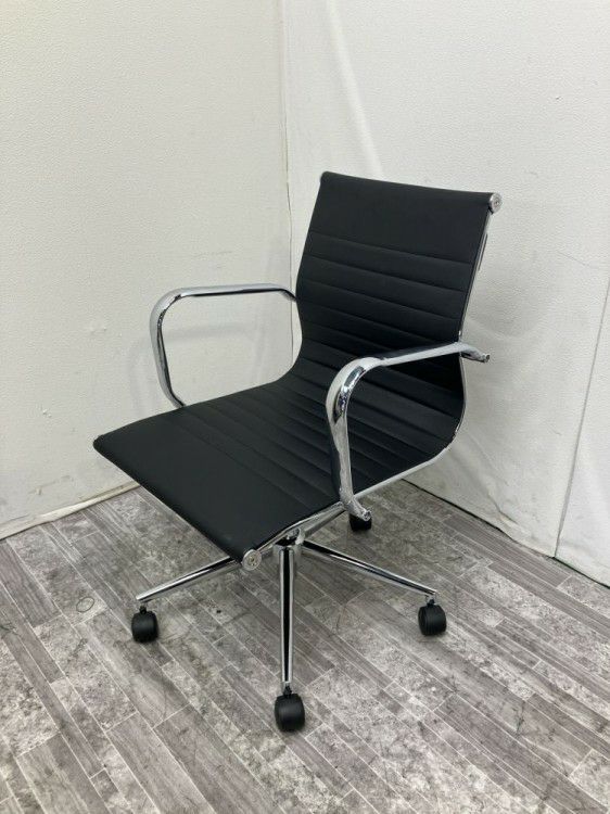 固定肘付アルミナムチェア 商品画像1