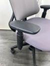 ウチダ（内田洋行）リーフレクシリーズ 可動肘付リーフレクチェア 商品画像9