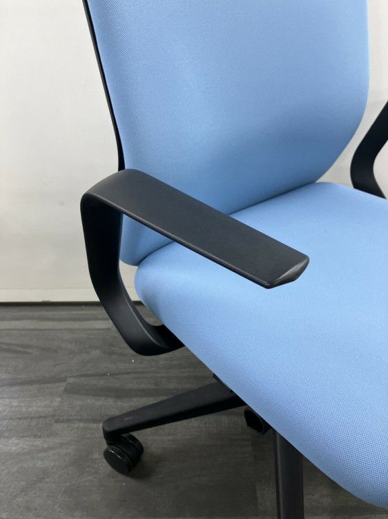 ウチダ（内田洋行）KRENE（クレネ）チェア 固定肘付クレネチェア 商品画像7