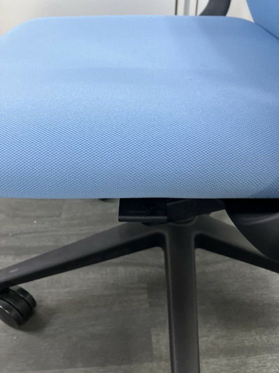 ウチダ（内田洋行）KRENE（クレネ）チェア 固定肘付クレネチェア 商品画像9