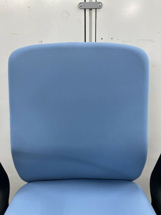 ウチダ（内田洋行）KRENE（クレネ）チェア 固定肘付クレネチェア 商品画像11