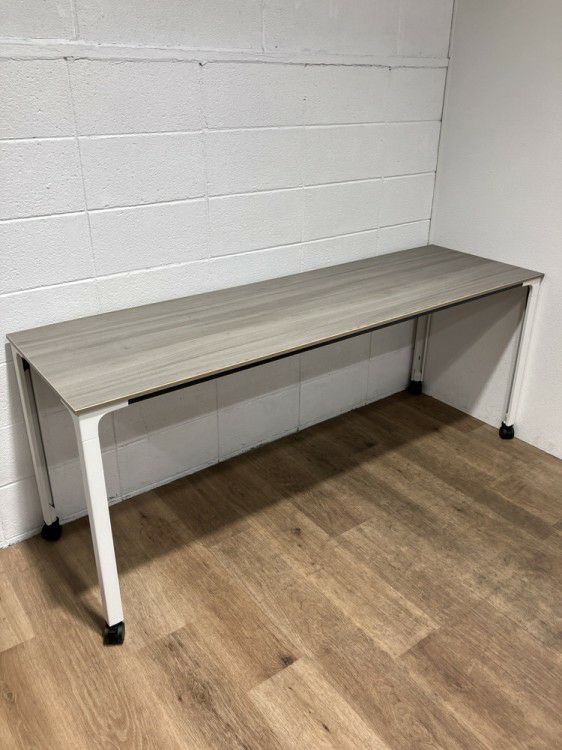 ウチダ（内田洋行）フェルベクトシリーズ ワークテーブル 商品画像1