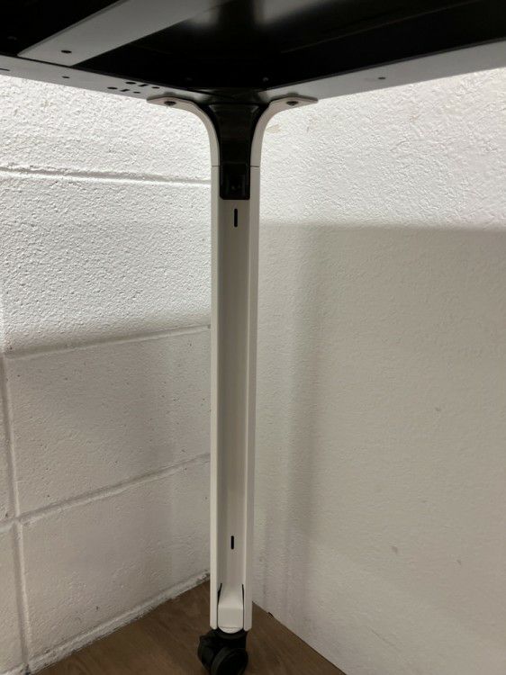 ウチダ（内田洋行）フェルベクトシリーズ ワークテーブル 商品画像9