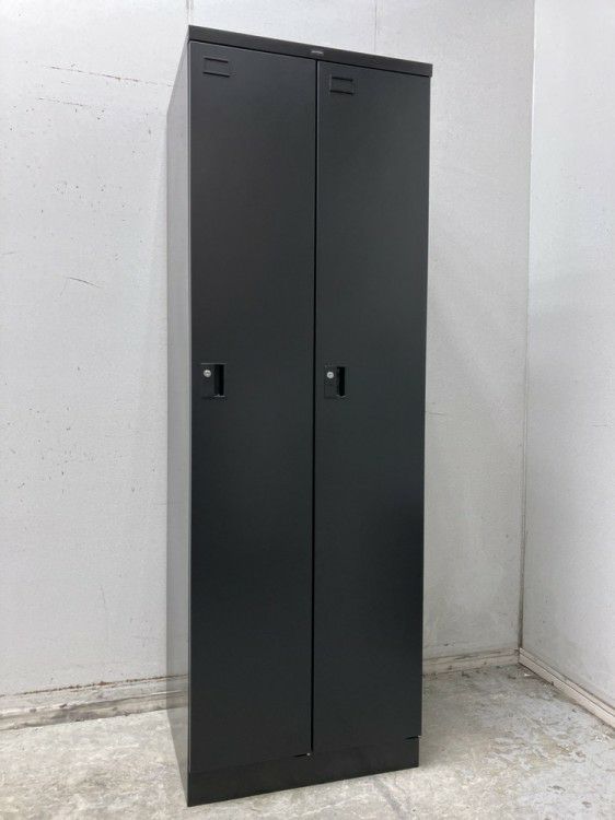 ウチダ（内田洋行）NSHV型シリーズ 2人用ロッカー 商品画像1