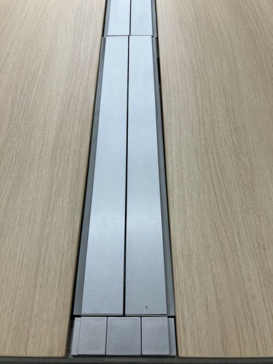 オカムラPro Unit(プロユニット)シリーズ 2400フリーアドレスデスク 商品画像6