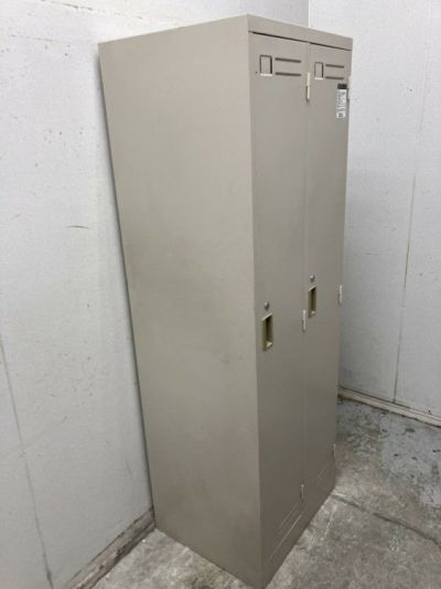 コクヨLKシリーズ　（コクヨ） 2人用ロッカー 商品画像1