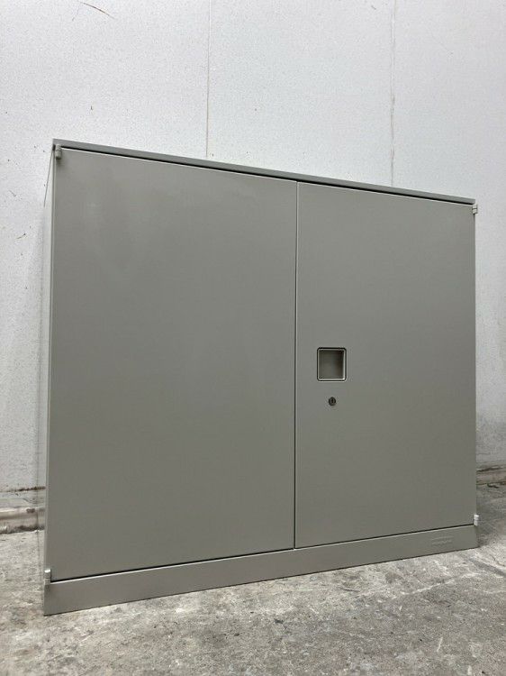 オカムラレフトラインシリーズ 両開き書庫 商品画像1