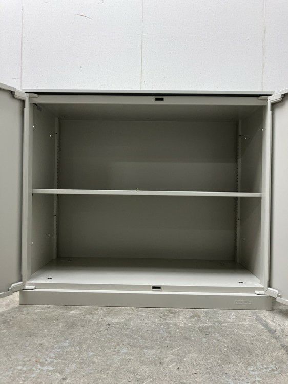 オカムラレフトラインシリーズ 両開き書庫 商品画像3