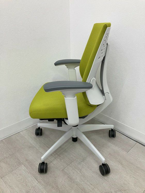 コクヨWizard3(ウィザード3)チェア 可動肘付ウィザード3チェア 商品画像5