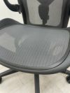 HermanMiller（ハーマンミラー）アーロンチェア 可動肘付アーロンチェア 商品画像8